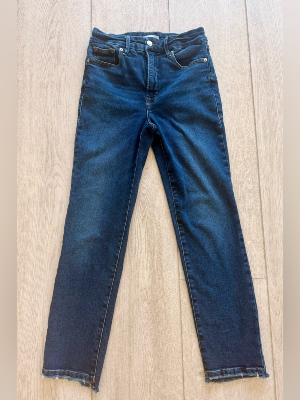 Good American Good Classic Bootcut Jeans Size 4/27 Dark Wash Raw Hem
